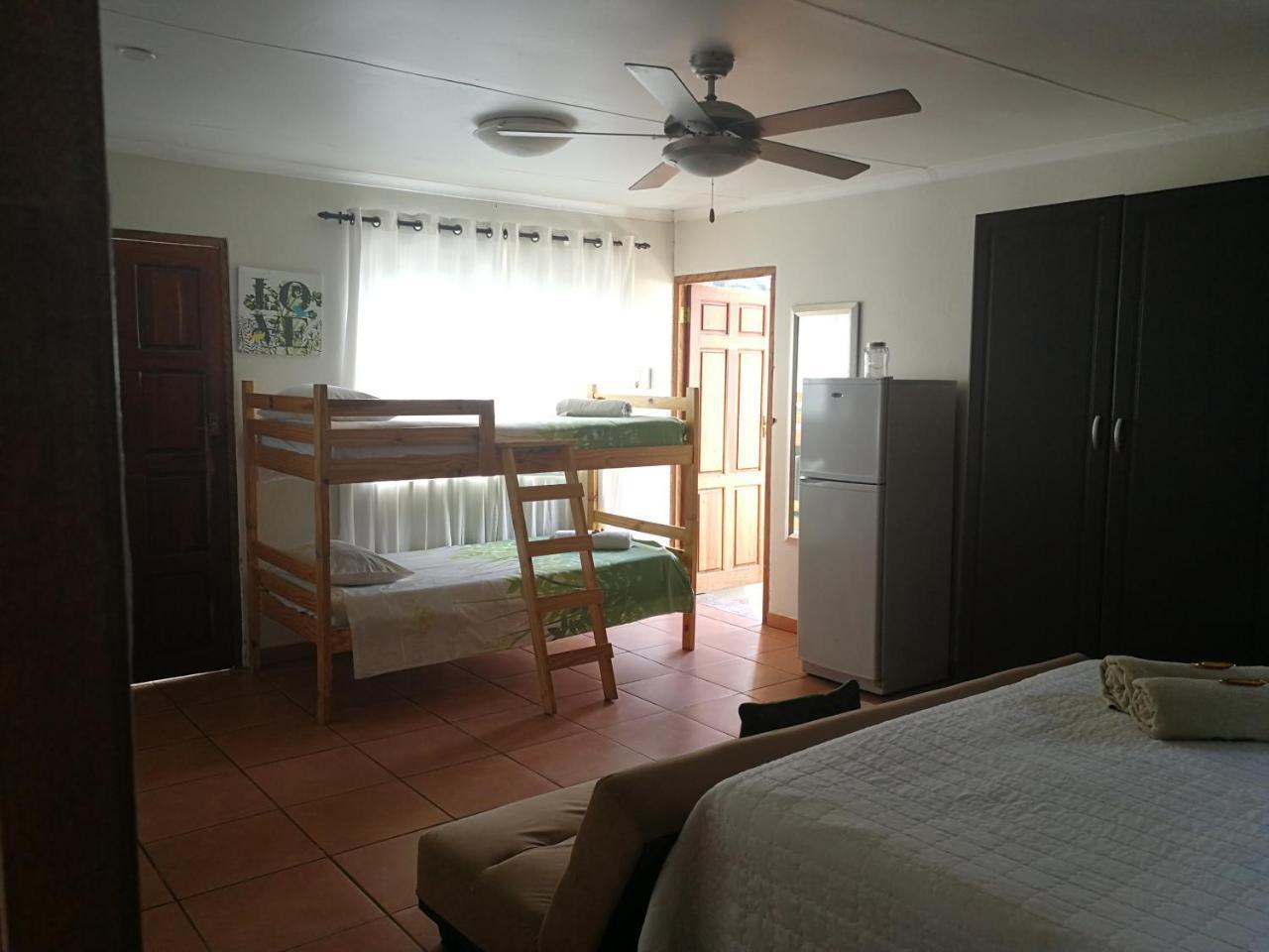 The Fever Tree Guest House Hluhluwe Extérieur photo